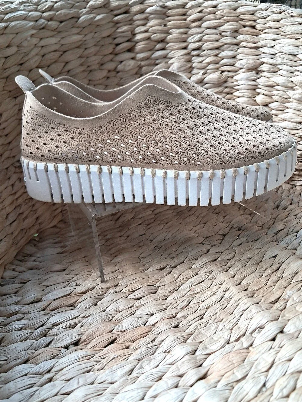 Ilse Jacobsen Tulip Platform Sneakers Wmn 7/7.5 Recycled Microfiber Latte